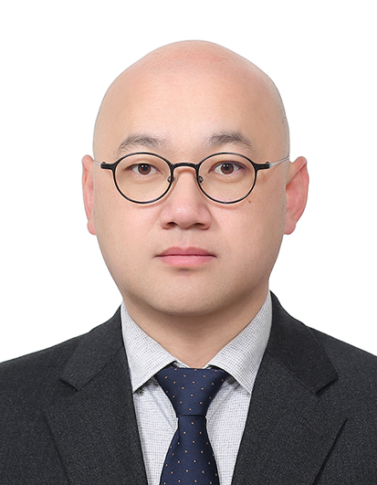 최영배 부교수 이미지