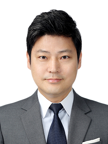 윤지환 교수 이미지